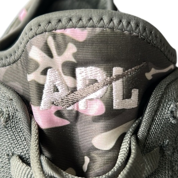 APL Techloom Phantom sneakers green white athletic running comfort Size 9.5 - Picture 7 of 11